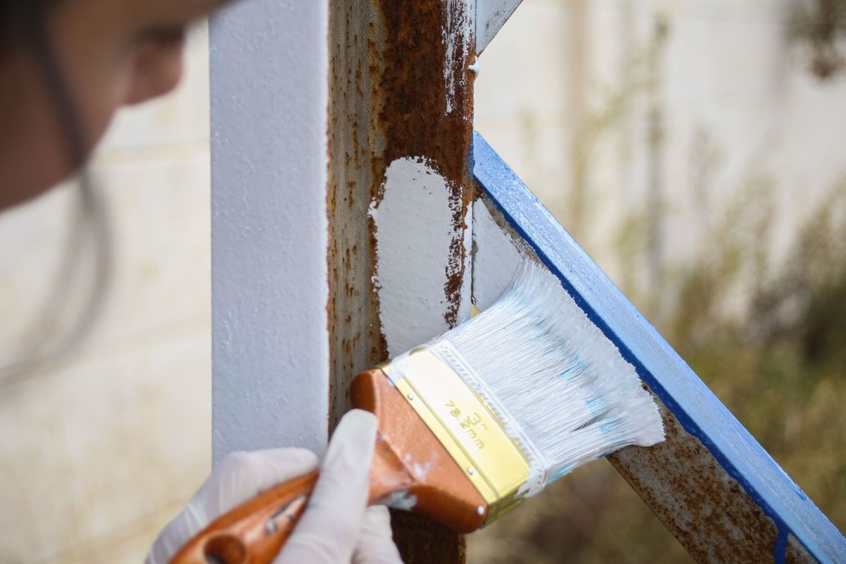 Odeur de peinture : combien de temps et comment l’éliminer