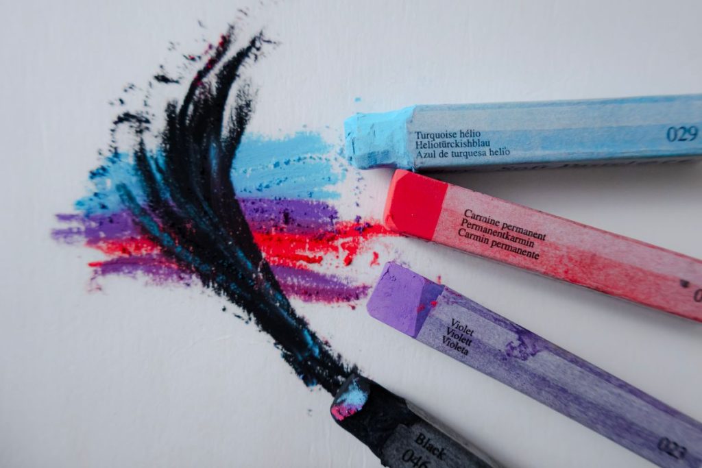 Peinture à la craie : tenue, finition et cire