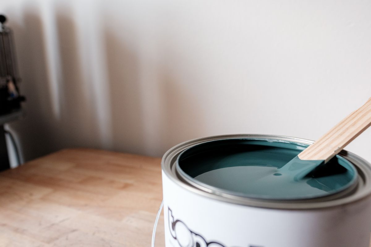 Conserver un pot de peinture ouvert : durée et astuces - Pourquoi bien conserver ses pots de peinture ouverts ?